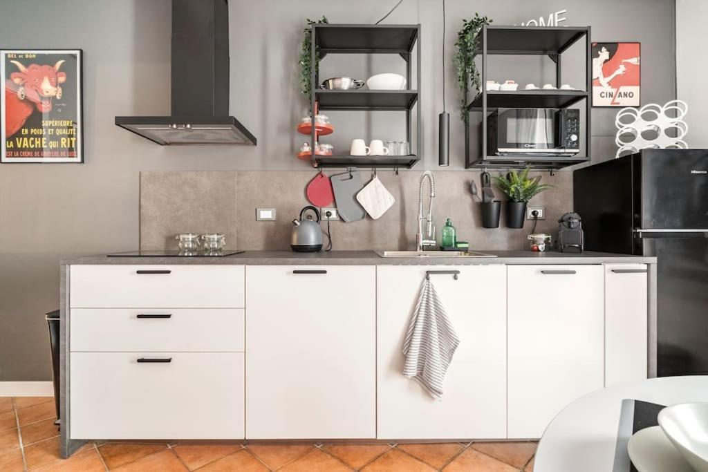 L'Atelier Del Centro: Tra Design, Storia E Fascino Apartment Бреша Екстериор снимка